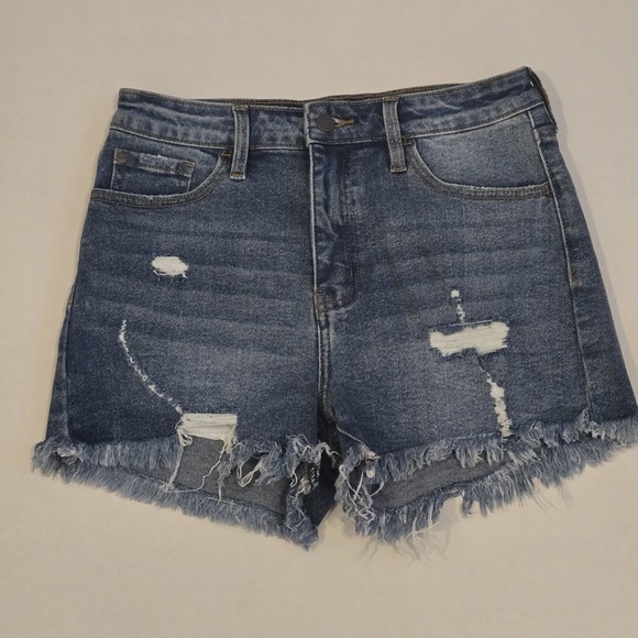 Nature's Denim by Pink lily Women's Distressed jean‎ shorts Size L - Picture 1 of 5